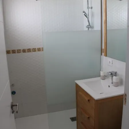 Cozy In Residential With Pool شقة *